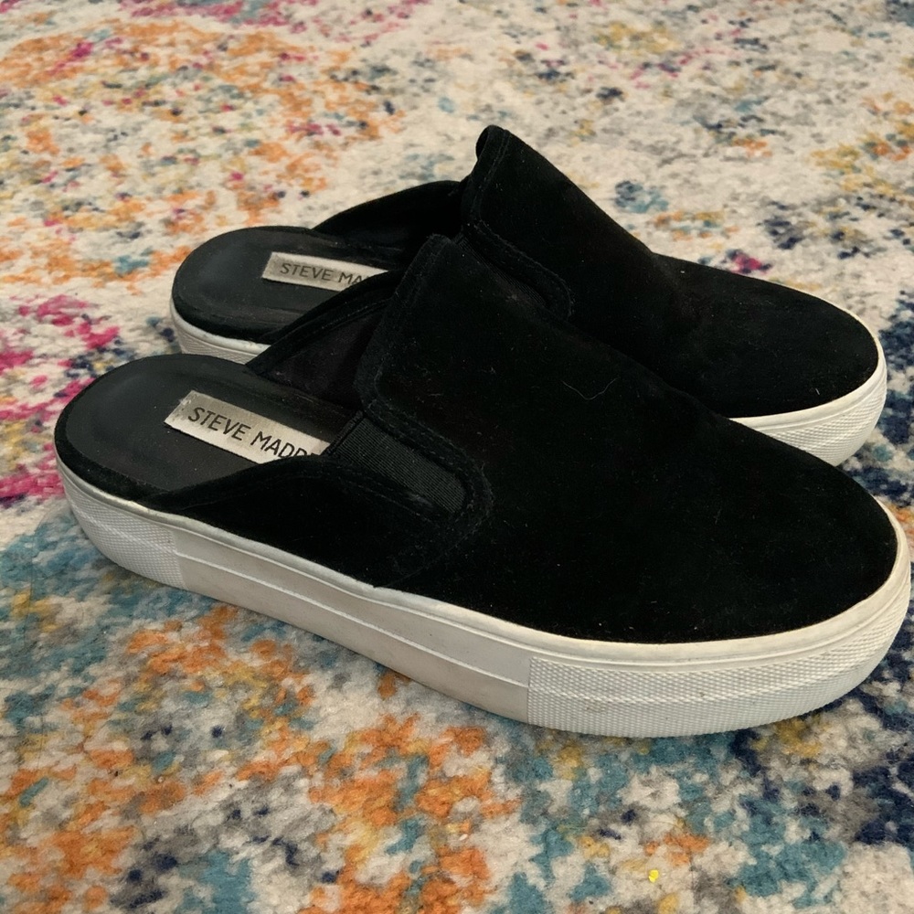 Steve Madden slip-on sneakers
